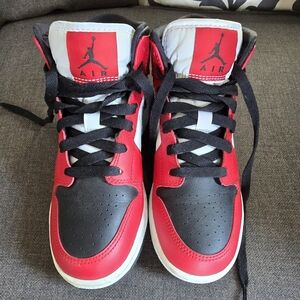 Nike Air Jordan Kids 3.5 Sneakers in Red, Black, White